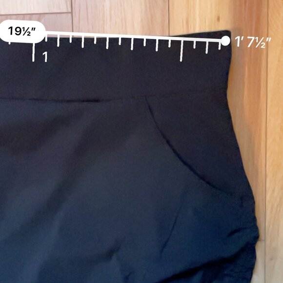 Columbia skort with ruched detail - Picture 7 of 10